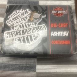 Ashtray Container