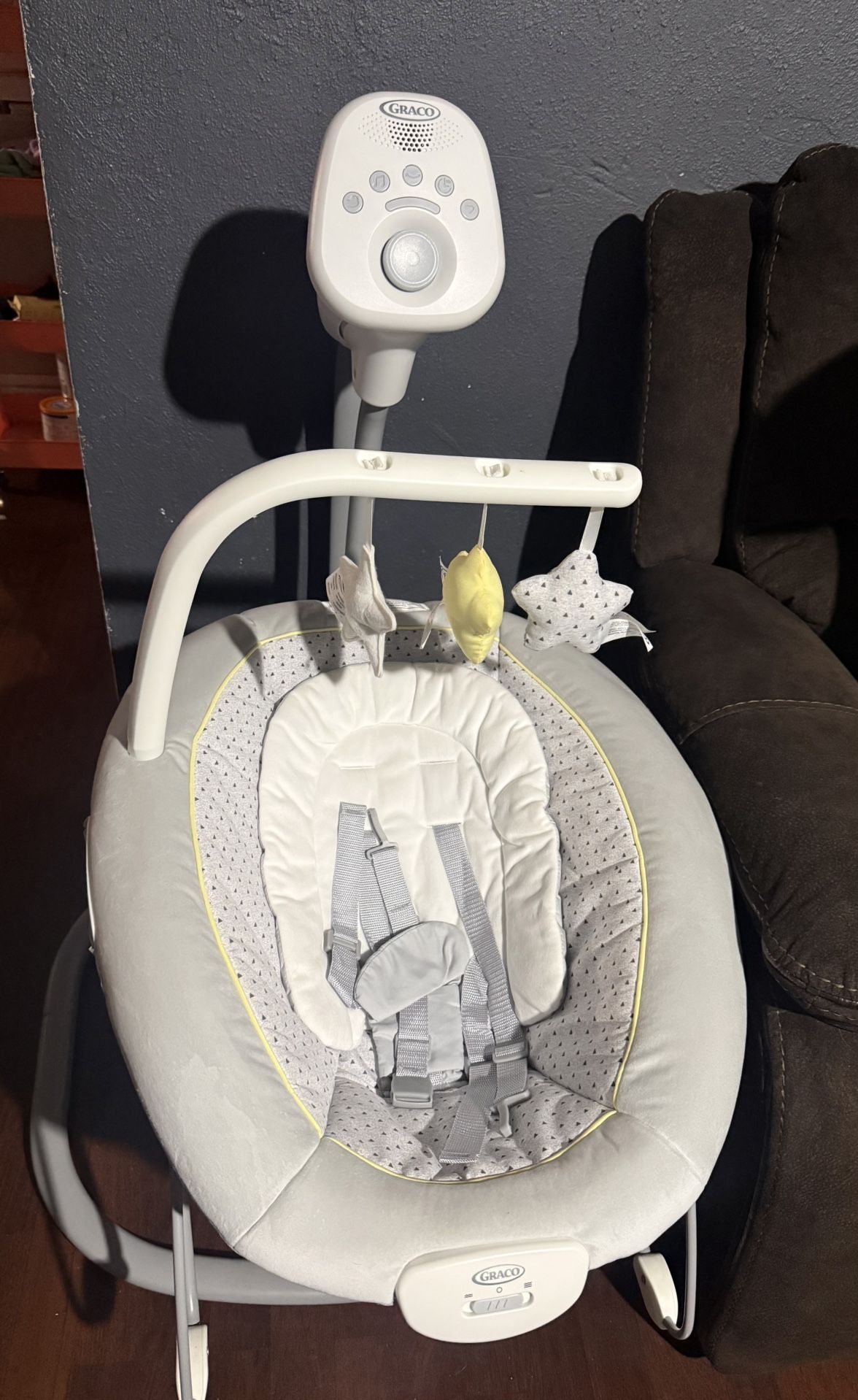 Graco Sway2Me Portable Baby Swing and Bouncer Seat with Music, Sounds, and Adjustable Settings, Watson Collection
