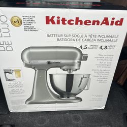 Kitchen Aid Mixer