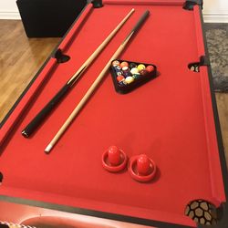 Pool table