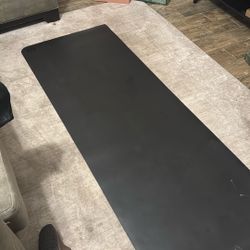 LULULEMON YOGA MAT