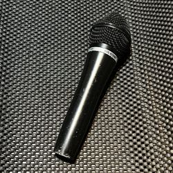 Digital Reference Microphone. 
