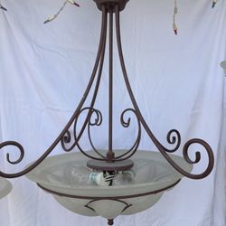 Lampara De Techo En Buenas Condiciones De Uso  Normal 