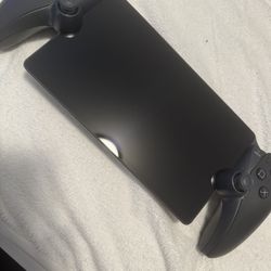 PlayStation Portal - Black (With Case)