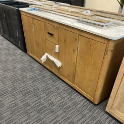 72” Bathroom Vanity In Wood Color