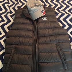 Champion Hat And Puffer Vest Pack Size Small 