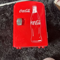 Mini Fridge 