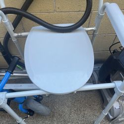 Toilet Stand Free