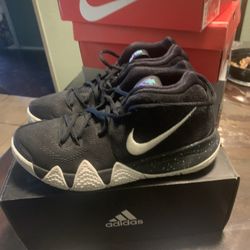 Kyrie 4 “Ankle Taker” Black white