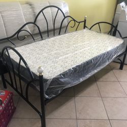 Day Bed