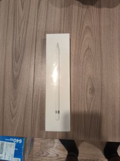 Apple Pencil in Box
