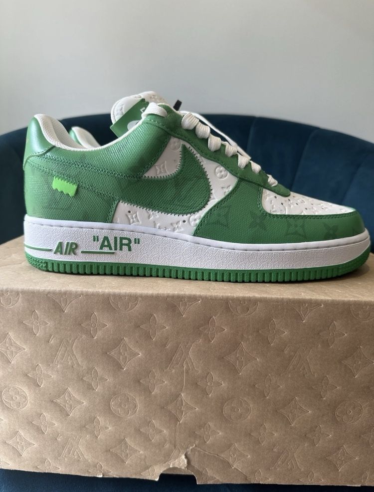 LOUIS VUITTON X AIR FORCE 1 GREEN SNEAKERS BY VIRGIL SIZE