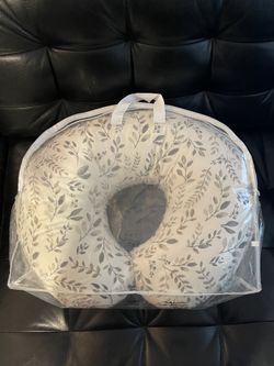 Boppy Nursing pillow