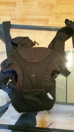 Baby carrier 8-32 lbs