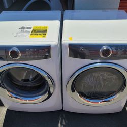 New Electrolux Front Load Washer And Stackable Gas Dryer Set 