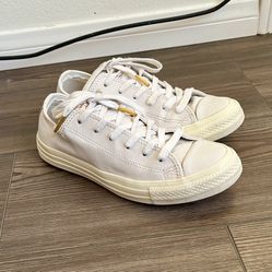 Converse All Star Sneakers Size 7.5 Inches