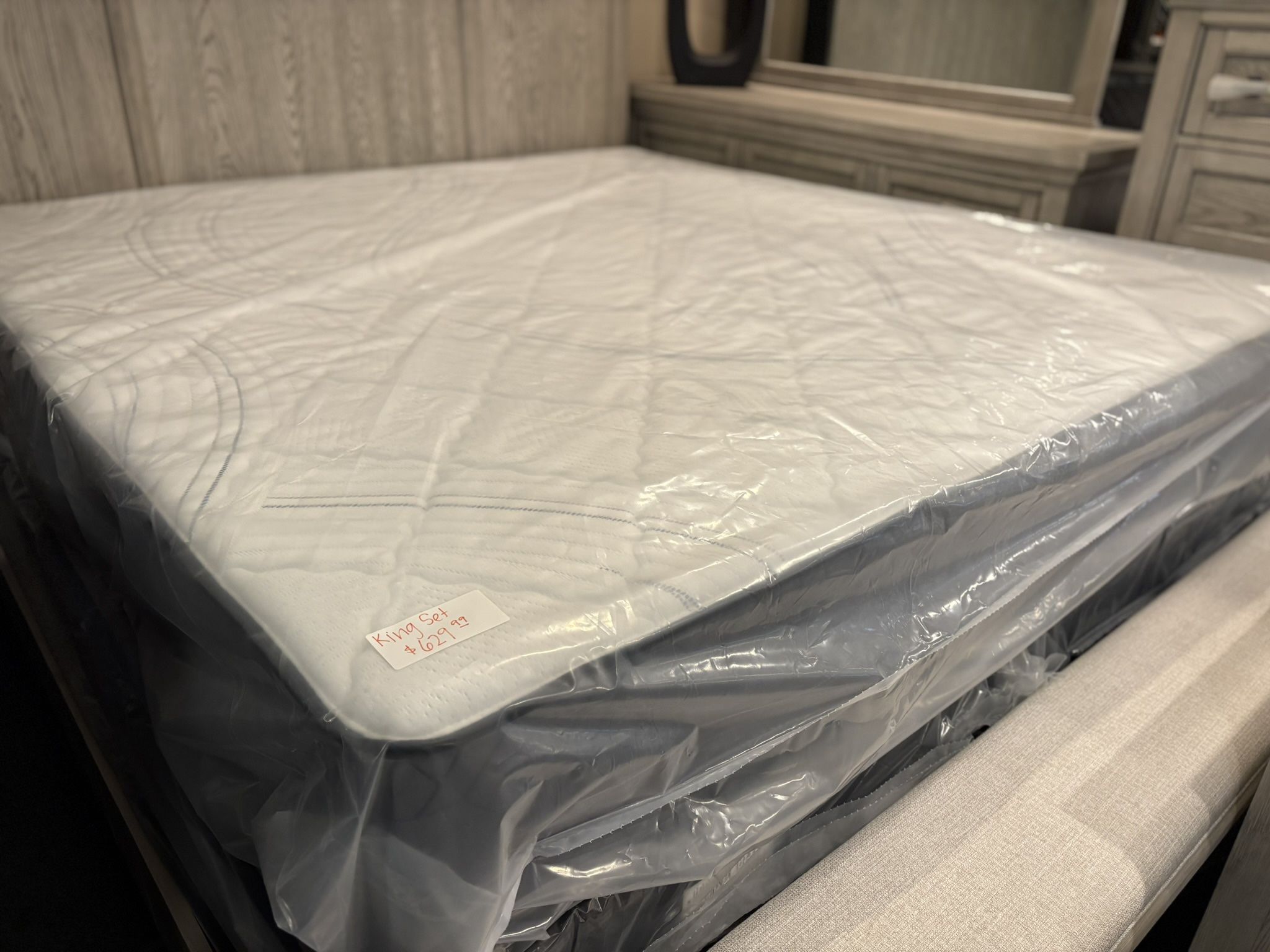 New King Size Dreamstar Mattress Set 