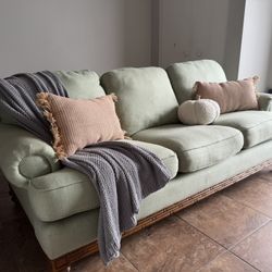 Sofa Bed / Sofa Cama 