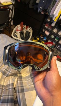 Oakley goggles