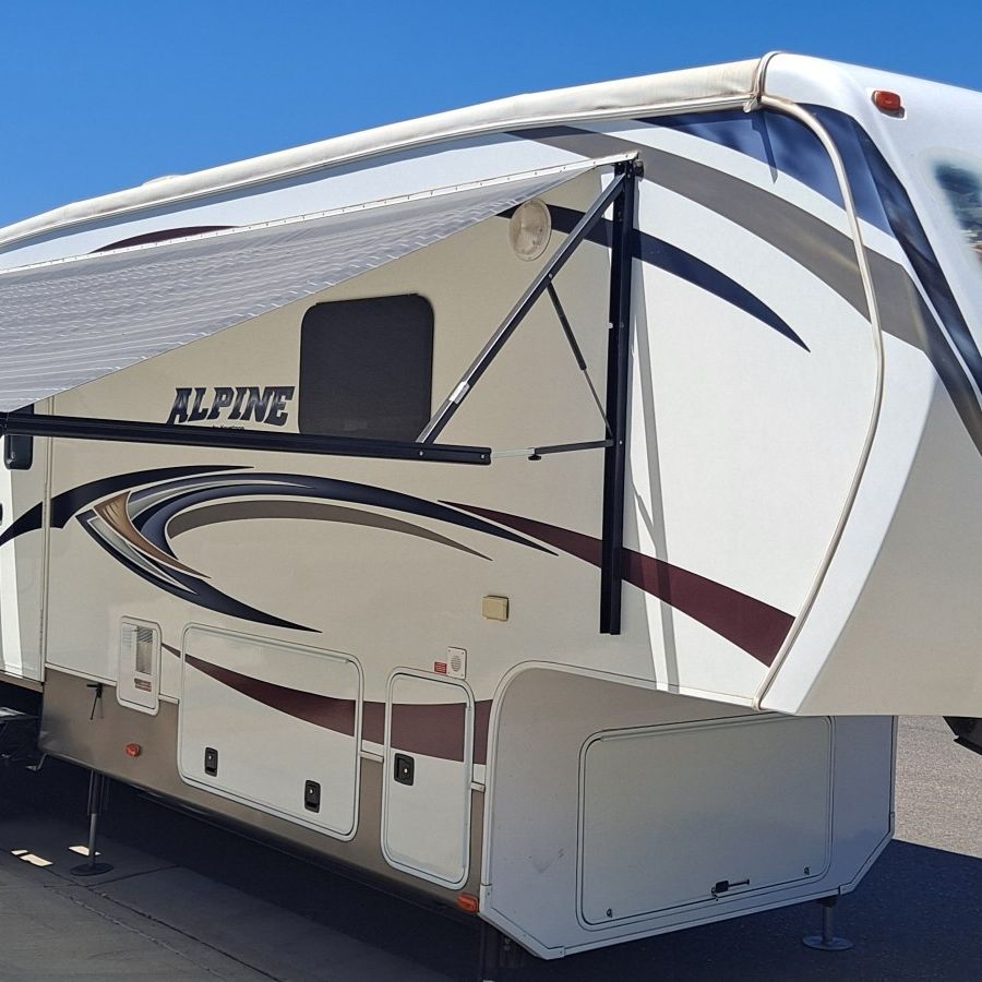 2014 Keystone Alpine 3555RL