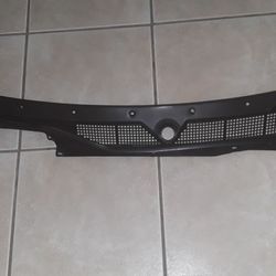 Windshield Wiper Grill 97,98 Honda Civic