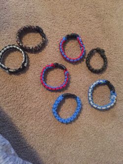 Paracord brackets