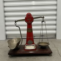 VINTAGE SCALE 