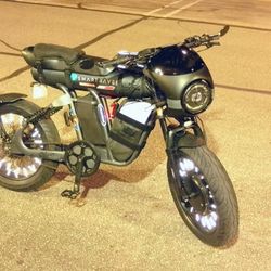 Custom 72v Dual Motor Sport Electric Moped 