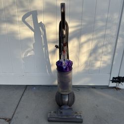 Dyson Vacuum Cleaner 