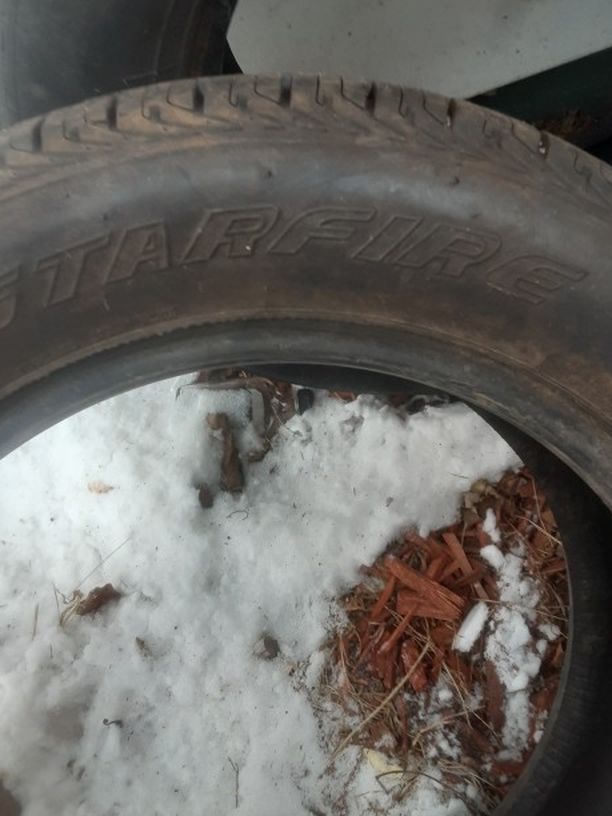 205 60 16 Star Craft Tire