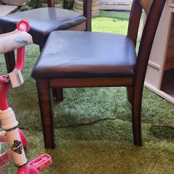 2 reg hight kitchen chairs $30 for both on Oswell st near 58hwy