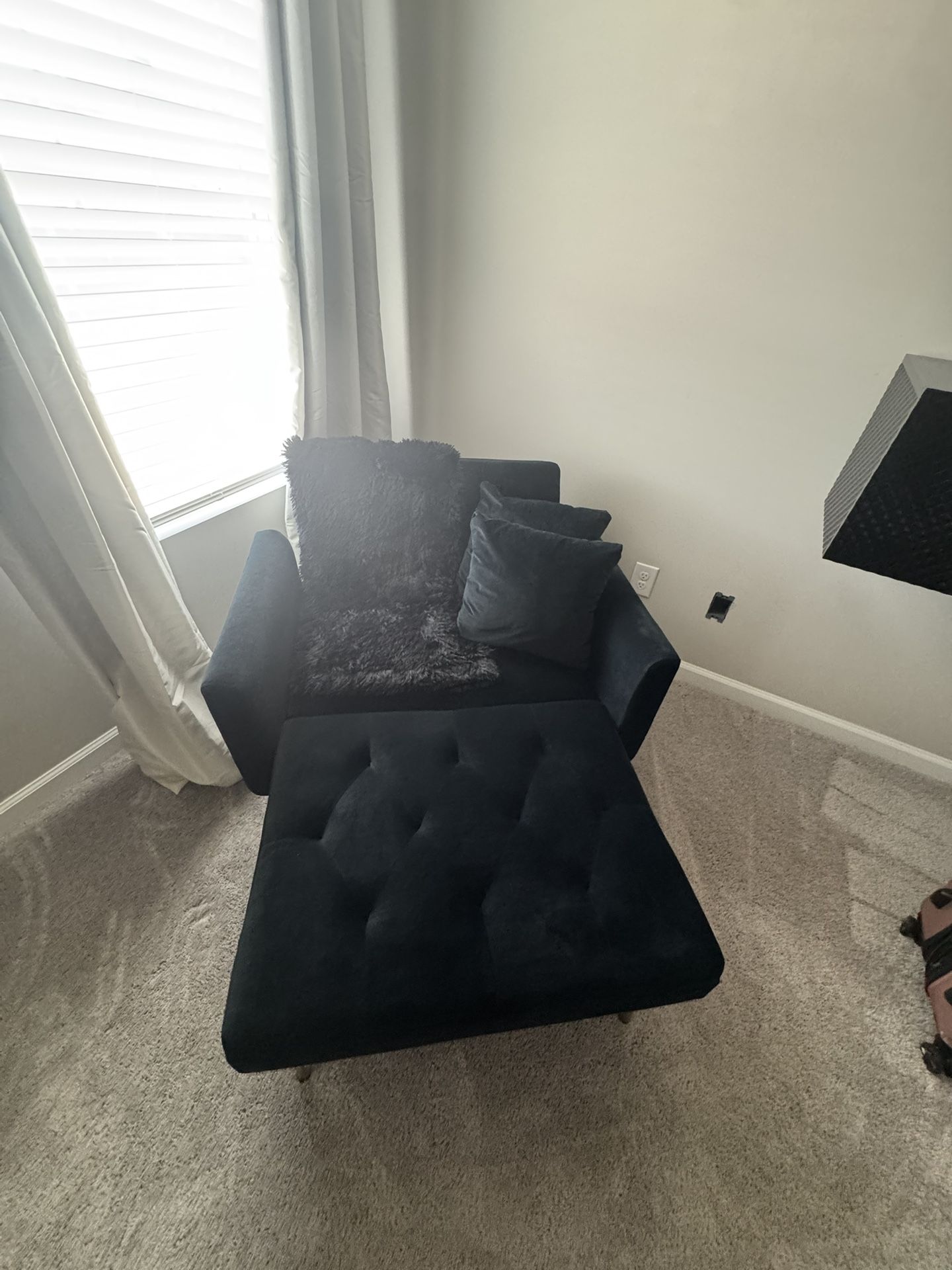 Black Chaise