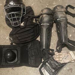 Easton Youth Catchers Gear