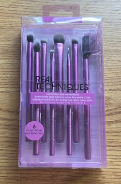 Real Techniques Everyday Eye Essentials 8-Piece Brush Kit