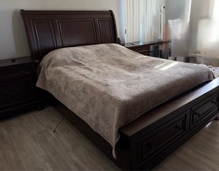 Dark Wood Sleigh Bed with 2 Storage