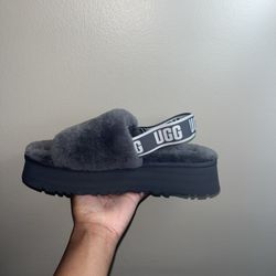 UGG platform Sandals 
