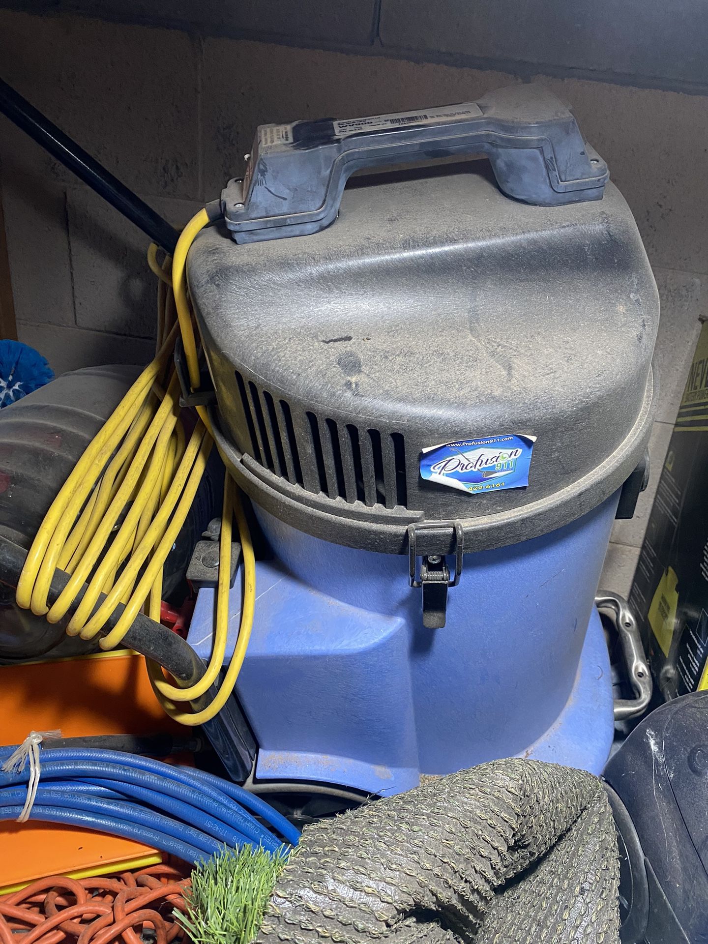 NaceCare WV900 Wet/Dry Vacuum