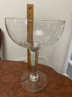 Large pedestal bowl with etched glass.