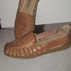 Carmel Color Womens Loafers