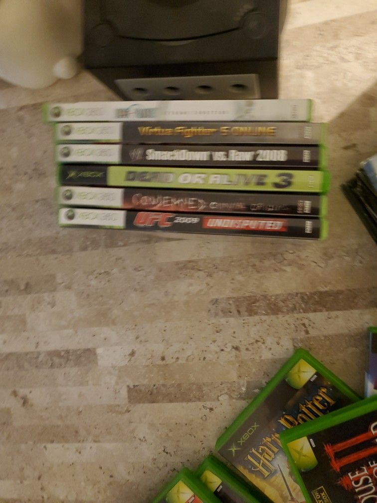 Xbox and Xbox 360 Cases (No Games)