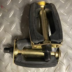 Schwinn Or Beach Cruiser Pedals