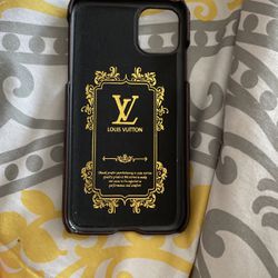 Authentic Louis Vuitton Phone Case for Sale in Wichita, KS - OfferUp