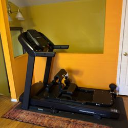 Horizon fitness T101 TREADMILL