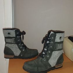 Sorel Major Carly Lace Up Boots Size 8