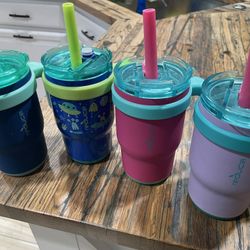 Boys And Girls Reduce Tumblers 