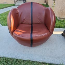 Basketball Leather Chair w/foot Rest