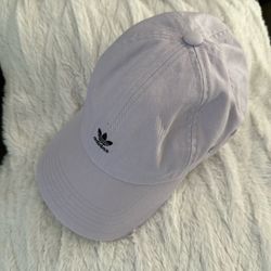 Moving Sale: Woman’s Adidas & New York Yankees Caps