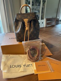 Authentic MONTSOURIS BB