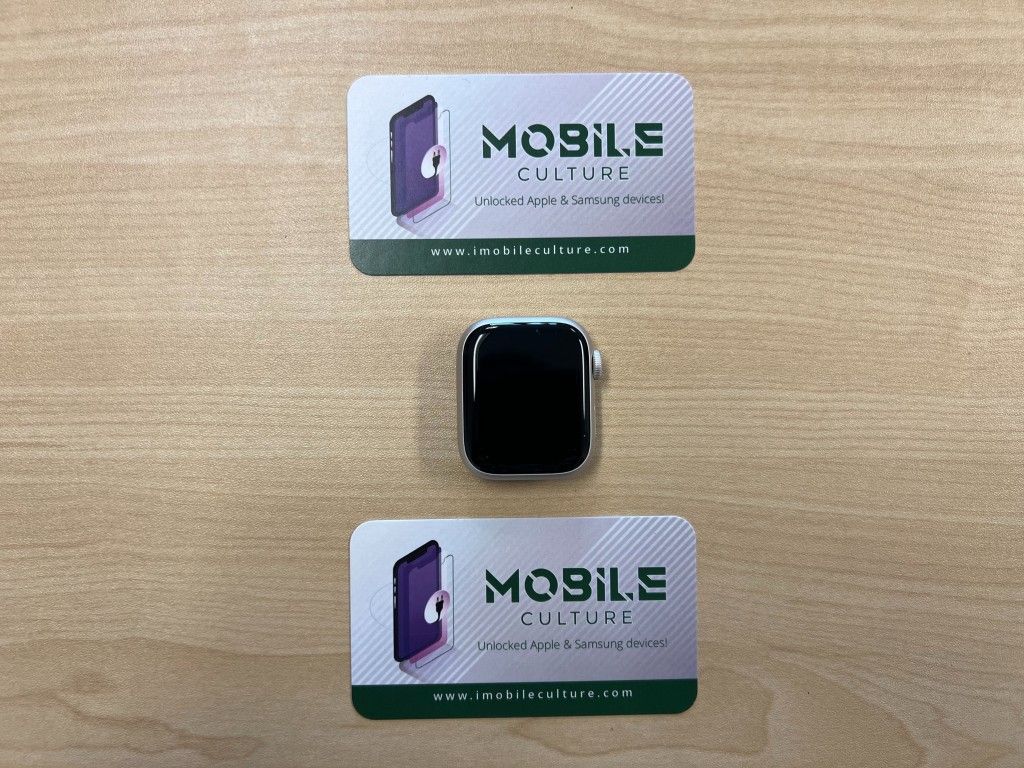 Starlight Apple Watch Series 8 41MM GPS