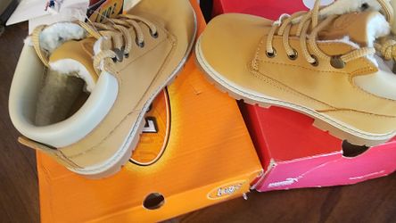 New boy lugz size 12